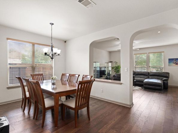 1520 Westmeadow TRL, Round Rock TX 78665