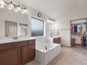 1520 Westmeadow TRL, Round Rock TX 78665