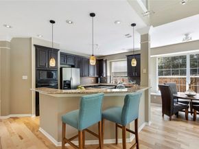 10033 Scull Creek DR, Austin TX 78730