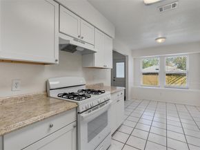 212 Rockcrest DR, Georgetown TX 78628