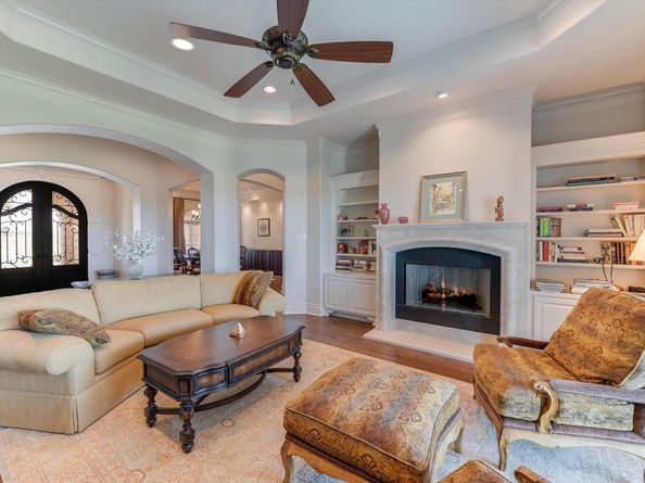 4400 River Place BLVD 2, Austin TX 78730