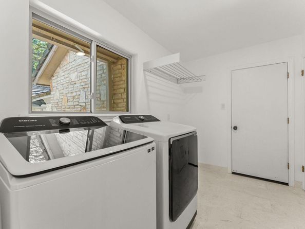 11512 Tin Cup DR 205, Austin TX 78750