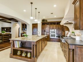 17017 S Ridge LN, Austin TX 78734