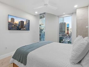 360 Nueces ST 1217, Austin TX 78701