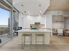 360 Nueces ST 1217, Austin TX 78701