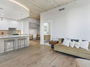360 Nueces ST 1217, Austin TX 78701