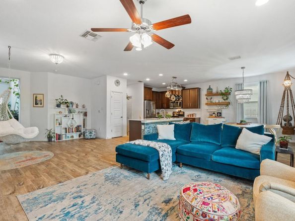 1306 Falconer WAY, Austin TX 78748