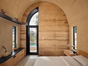 2201 Garden ST, Austin TX 78702