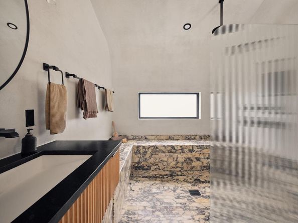 2201 Garden ST, Austin TX 78702