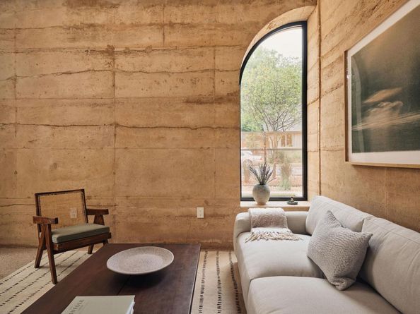 2201 Garden ST, Austin TX 78702