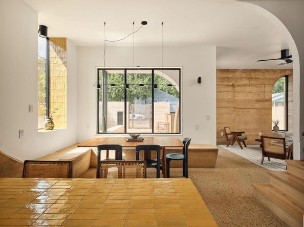 2201 Garden ST, Austin TX 78702