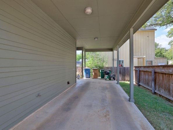 912 Romeria DR A, Austin TX 78757