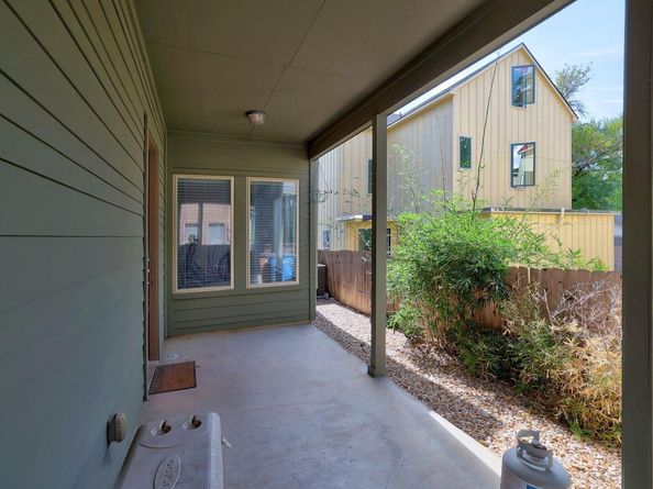 912 Romeria DR A, Austin TX 78757