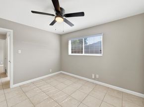 1308 E 52nd ST A and B, Austin TX 78723