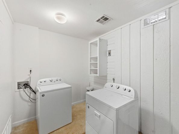 1308 E 52nd ST A and B, Austin TX 78723