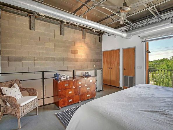 4801 S Congress Ave B2, Austin TX 78745