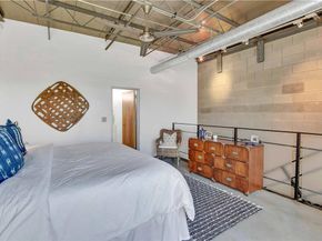 4801 S Congress Ave B2, Austin TX 78745