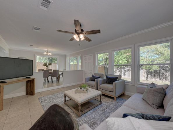 3206 Barnsley Dr, Austin TX 78745