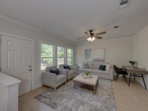 3206 Barnsley Dr, Austin TX 78745