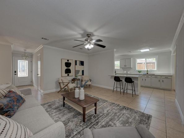 3206 Barnsley Dr, Austin TX 78745