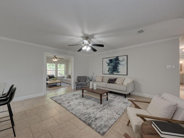 3206 Barnsley Dr, Austin TX 78745