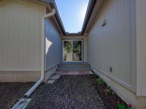 3206 Barnsley Dr, Austin TX 78745