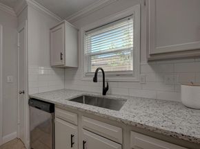 3206 Barnsley Dr, Austin TX 78745