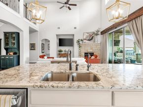 215 Vista Village CV, Austin TX 78738