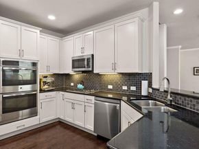 9413 Solana Vista LOOP A, Austin TX 78750