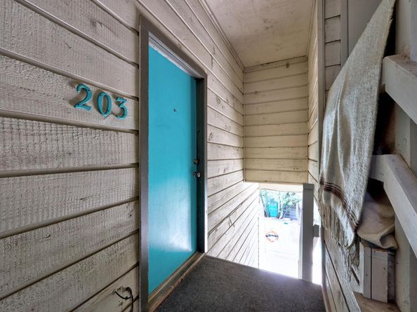 3902 Peterson Ave 203, Austin TX 78756