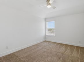 2004 Garretts WAY, Manchaca TX 78652