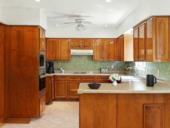 2401 Homedale CIR, Austin TX 78704