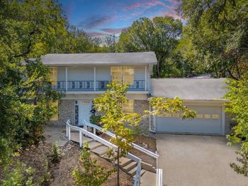 2401 Homedale CIR