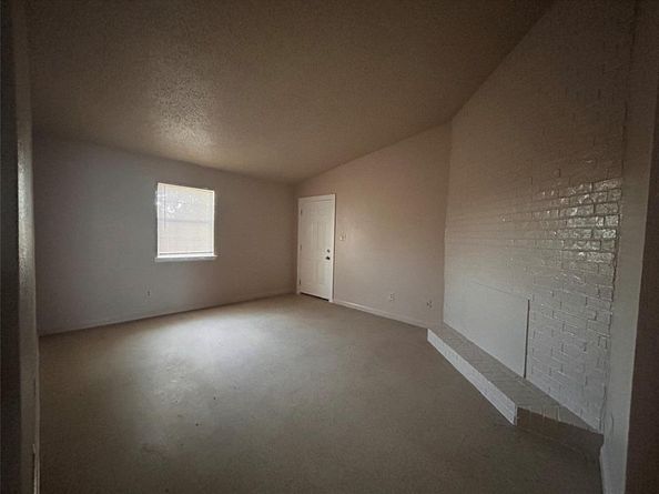 4800 E Stassney LN, Austin TX 78744