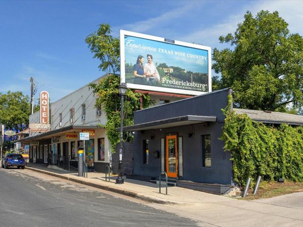 1615 E 7th ST 306, Austin TX 78702