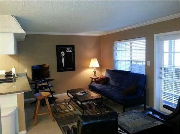 910 Duncan LN 11, Austin TX 78705