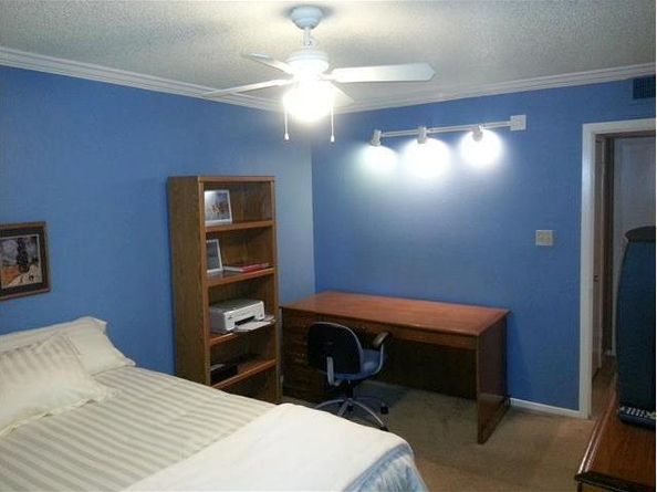 910 Duncan LN 11, Austin TX 78705
