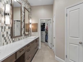 6913 Auckland DR, Austin TX 78749