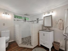 4025 Valley View RD 2, Austin TX 78704