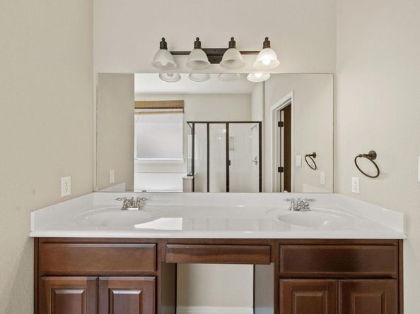 12105 Pepperidge DR, Austin TX 78739