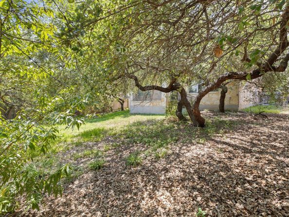 12105 Pepperidge DR, Austin TX 78739