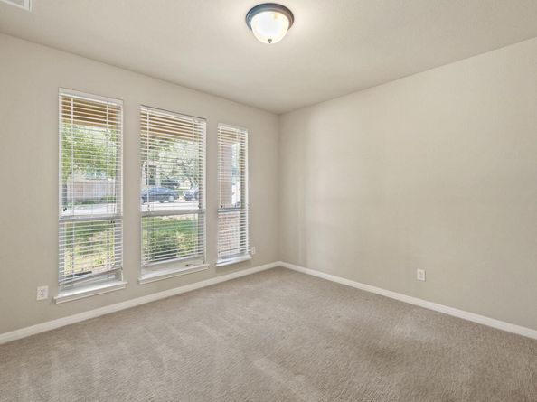 12105 Pepperidge DR, Austin TX 78739
