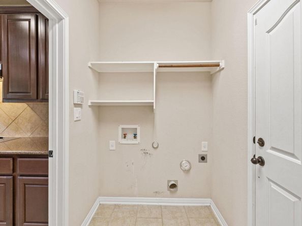 12105 Pepperidge DR, Austin TX 78739