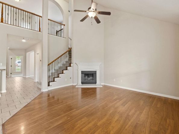 12105 Pepperidge DR, Austin TX 78739