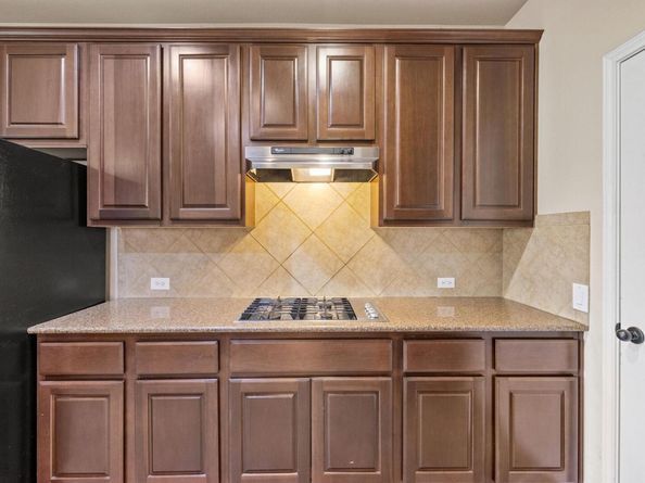 12105 Pepperidge DR, Austin TX 78739