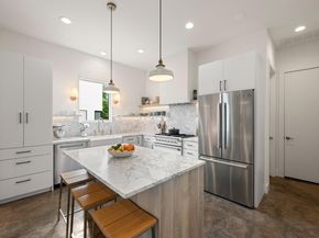 2010 Goodrich Ave 2B, Austin TX 78704