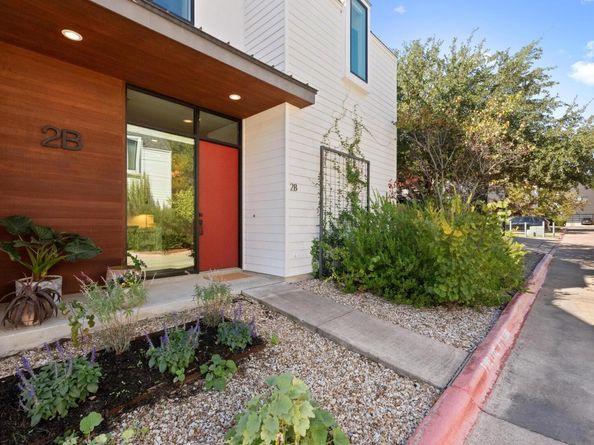 2010 Goodrich Ave 2B, Austin TX 78704