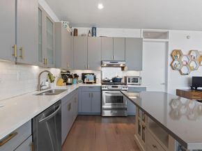 555 E 5th ST 817, Austin TX 78701