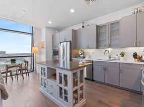 555 E 5th ST 817, Austin TX 78701