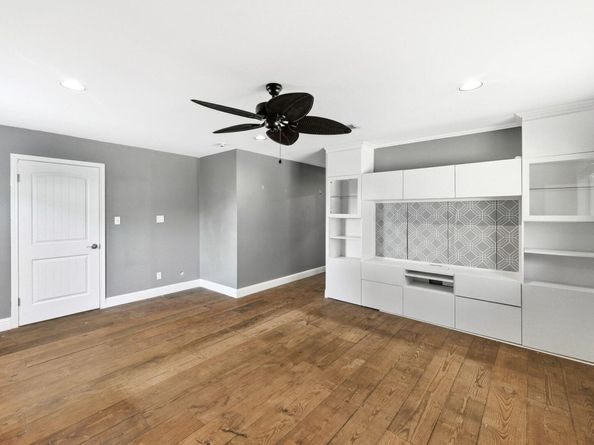 7804 Phoenix Pass, Austin TX 78737